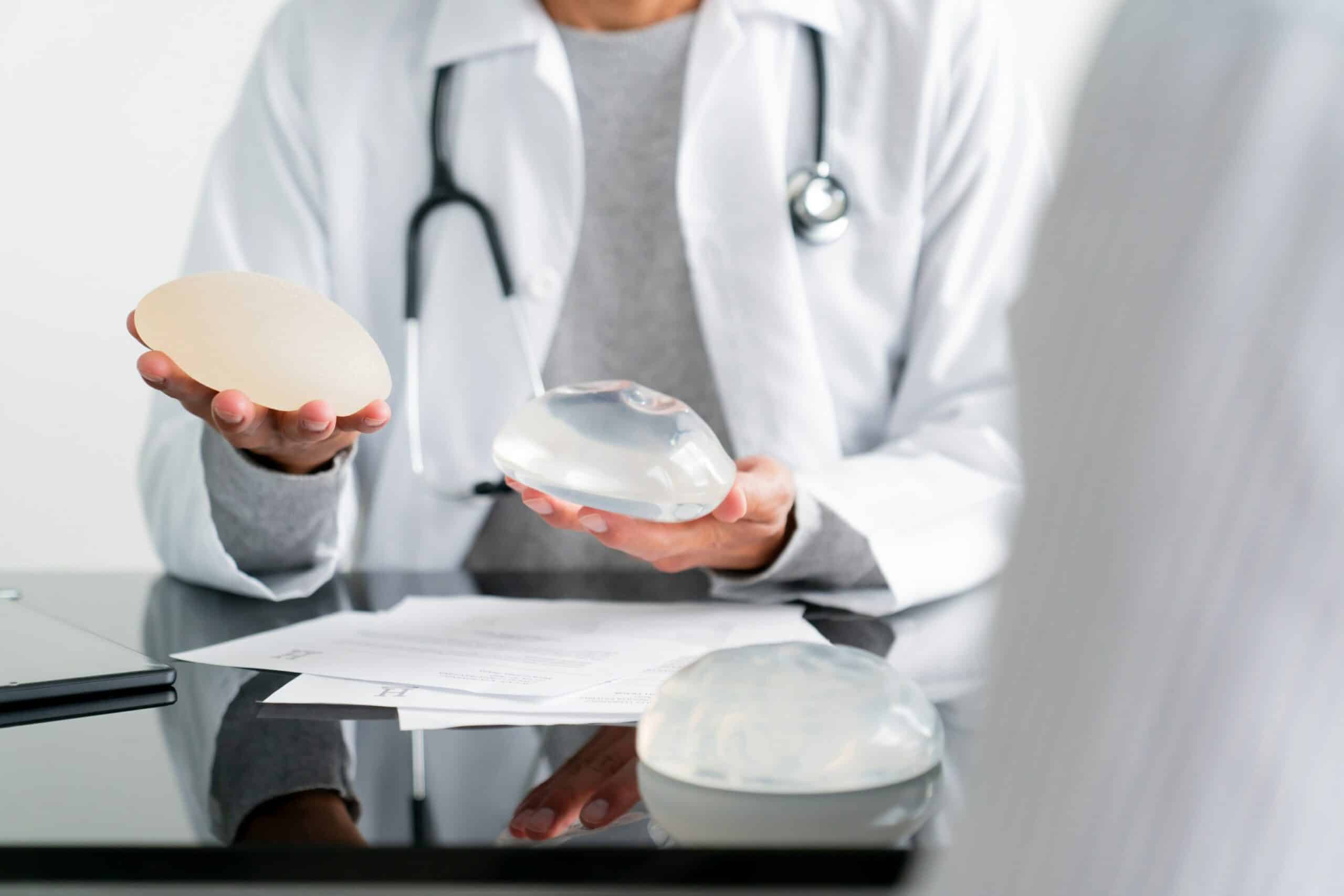 Chirurgie mammaire pour transition FtM