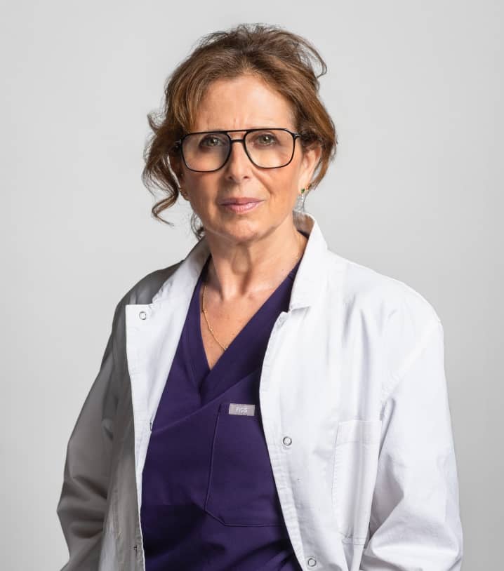 Dr Isabelle Sarfati l'Institut du sein Paris Restitute